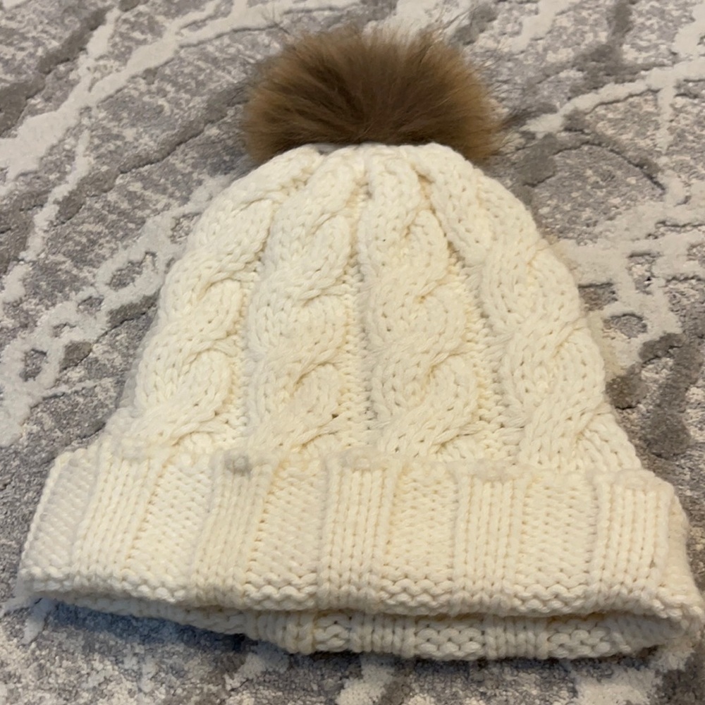 Off white pom pom hat